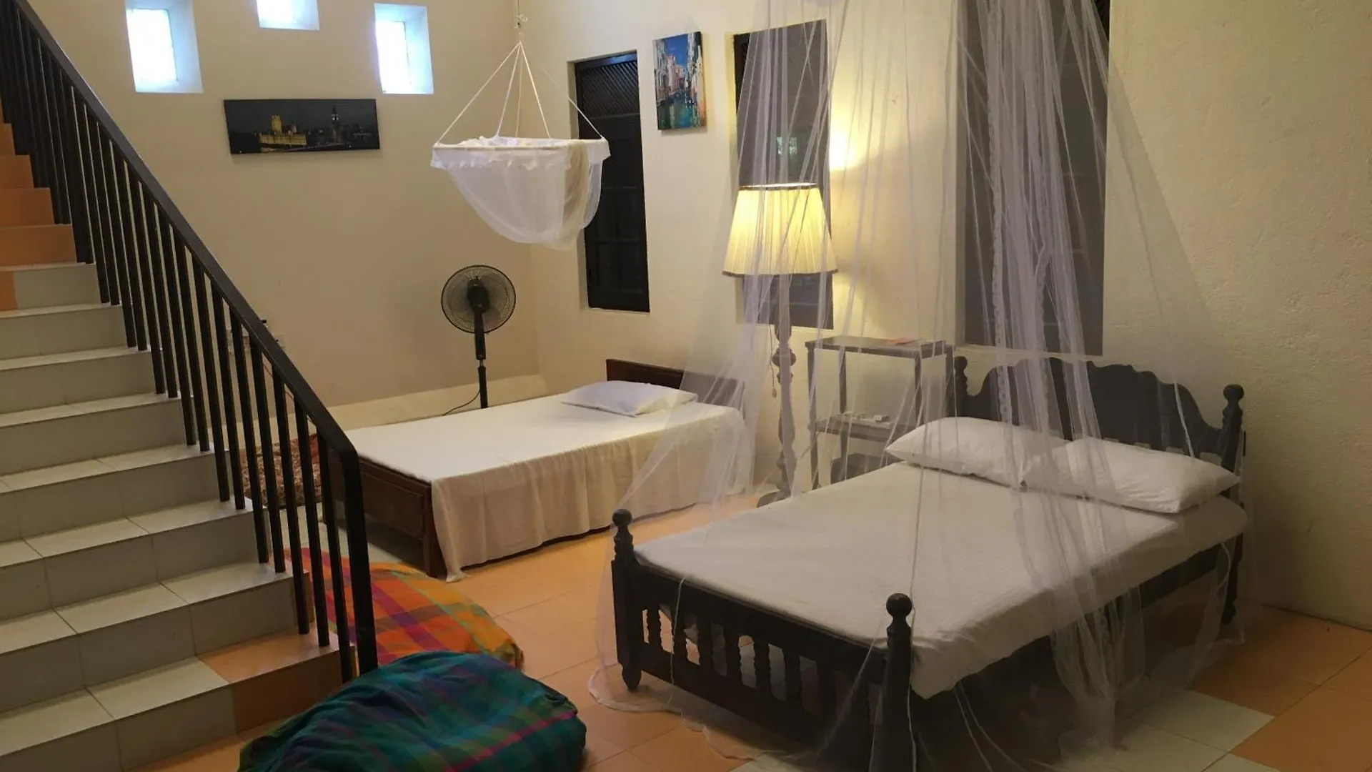 Homestay Airport Gateway Residence Negombo