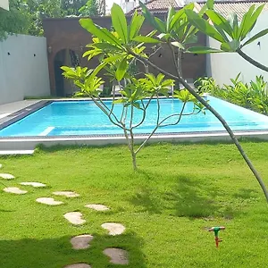 Maison d'hôtes Ocean View Tourist At Near The Airport, Negombo